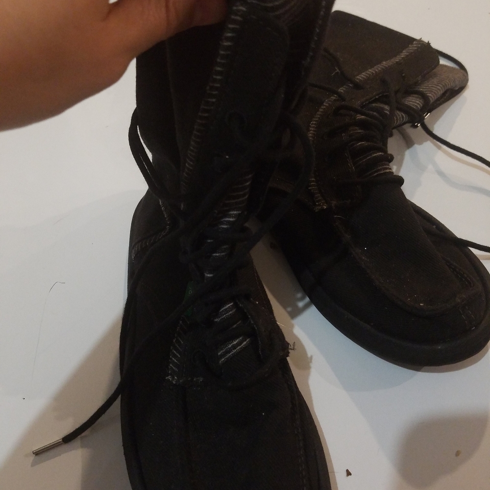 Sonuk size 6 womens boots